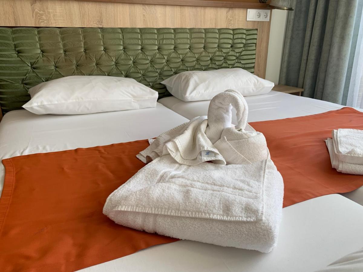Varfal Wellness Panzio Pécs Extérieur photo