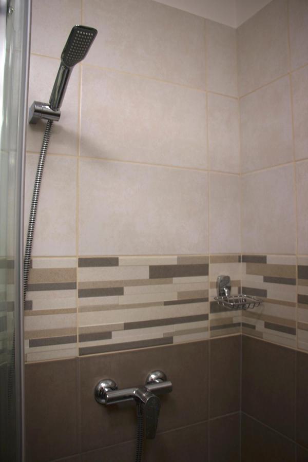 Varfal Wellness Panzio Pécs Extérieur photo