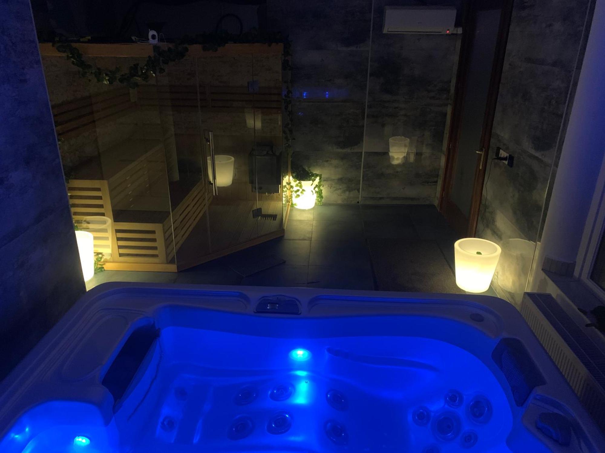 Varfal Wellness Panzio Pécs Extérieur photo